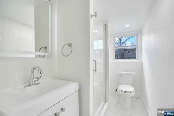 $739,000 | 687 Lancaster Road, Ridgefield, NJ 07657