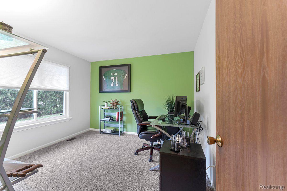 2383 Cranbrook Road Canton, MI 48188 - Photo 16 of 24 Bedroom 3