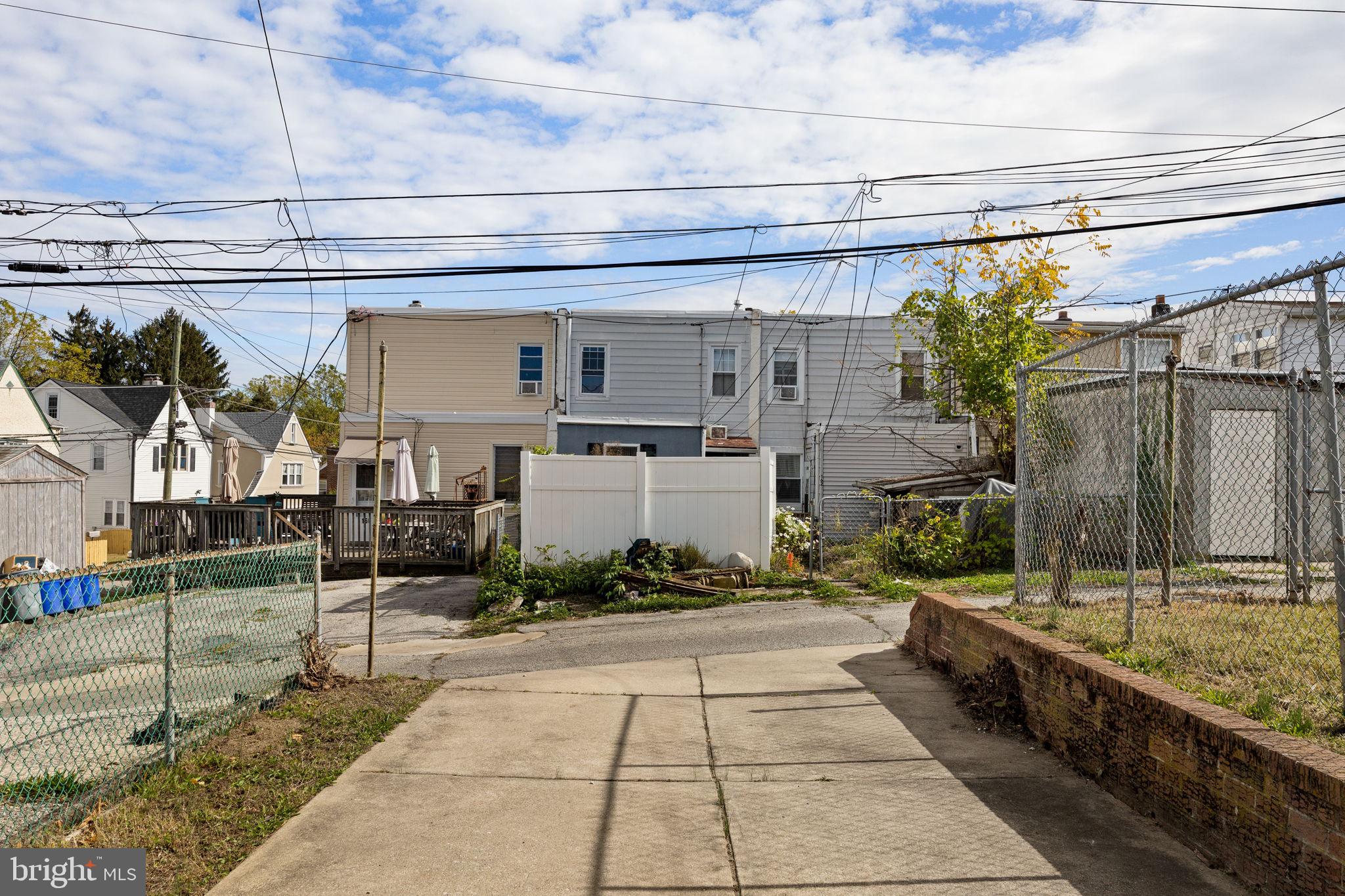 171 North Carol Boulevard Upper Darby, PA 19082 - Photo 32 of 32 a lobby with a bench and potted plant