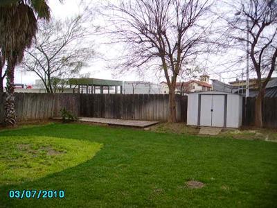 573 North Steven Avenue Reedley, CA 93654 - Photo 4 of 5 Gallery Image 4