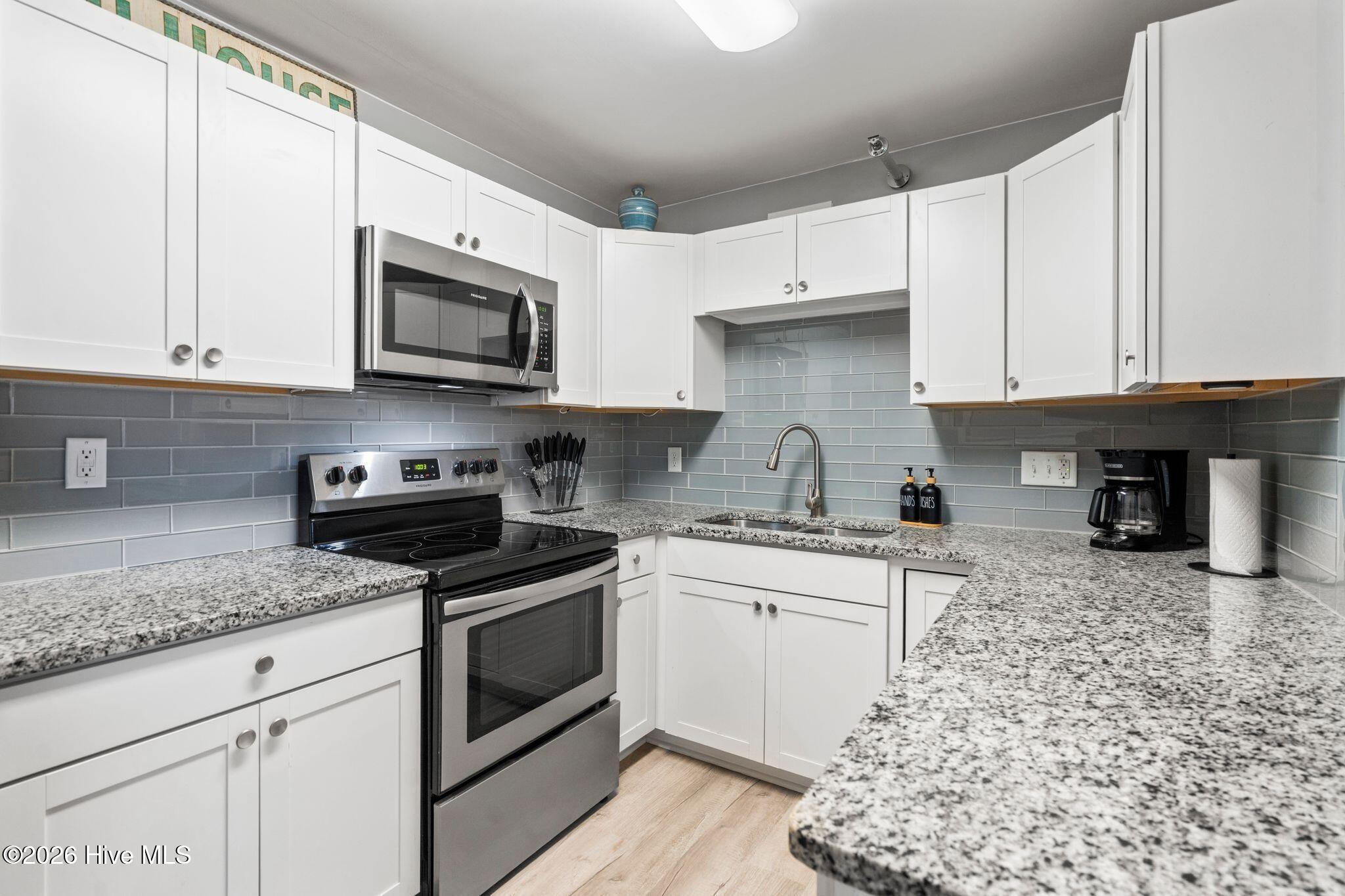 1896 New River Inlet Road, Unit 1205 North Topsail Beach, NC 28460 - Photo 10 of 48