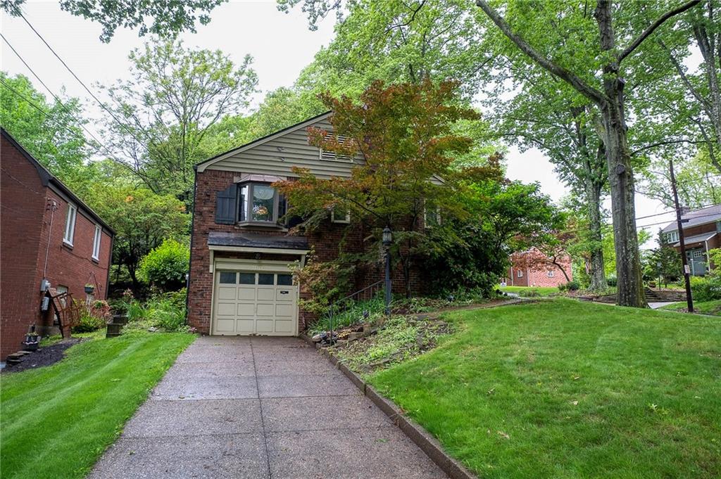 100 Cascade Road Pittsburgh, PA 15221 - Photo 2 of 30 This home on a corner lot has Old World charm and a convenient two car tandem garage,