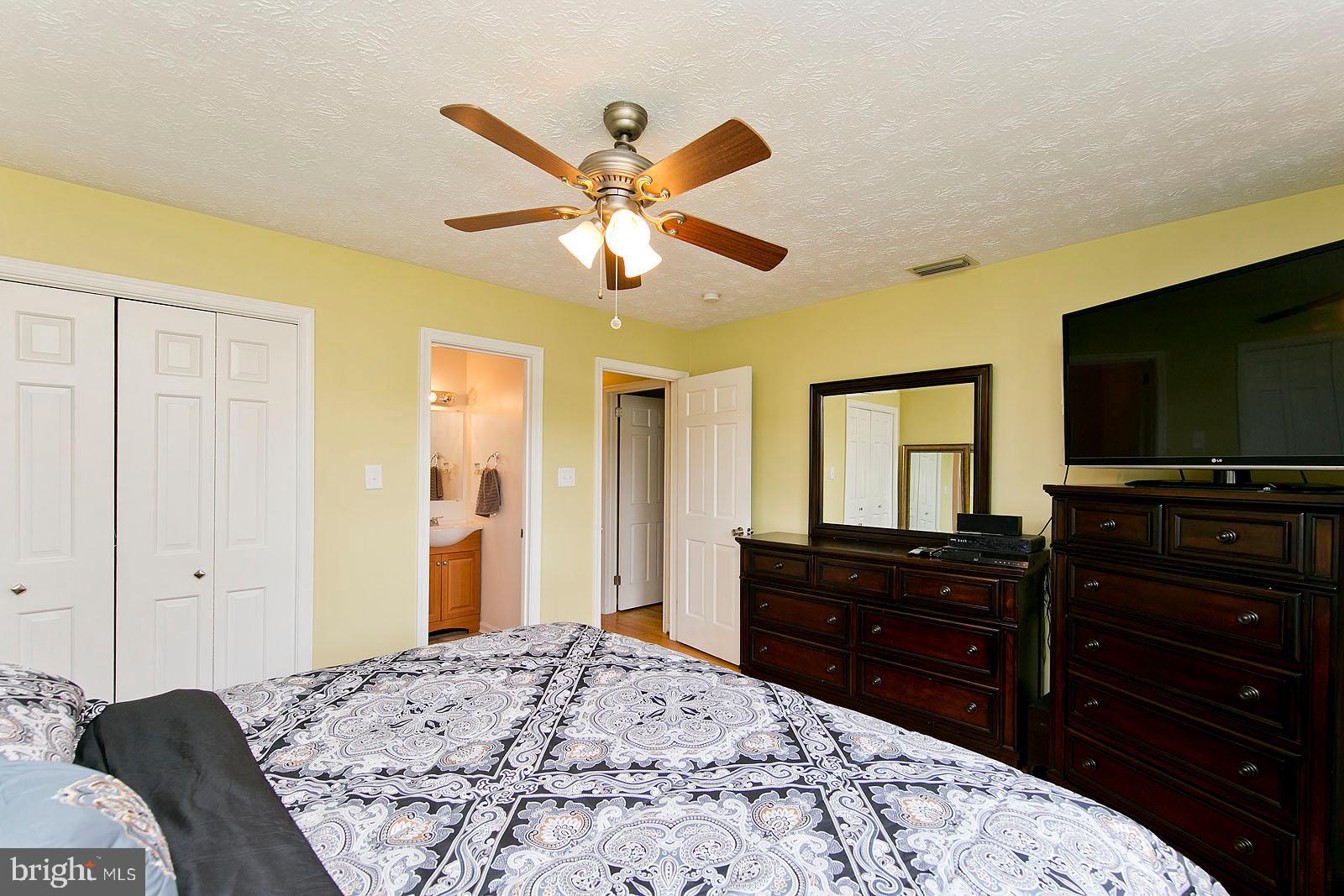 113 Stonebrook Road Winchester, VA 22602 - Photo 28 of 43 Gallery Image 28