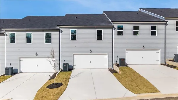 $299,900 | 403 Whitehorse Way, Unit 41, Conyers, GA 30094