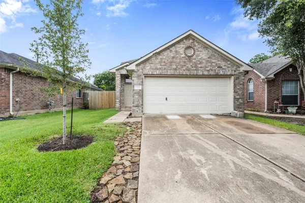 $2,200 | 6803 Highwind Bend Lane, Katy, TX 77449