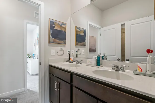 $699,900 | 225 Lehigh Drive, Winchester, VA 22602