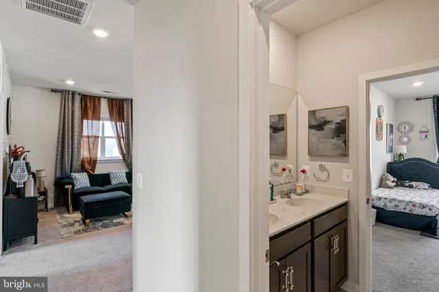 $699,900 | 225 Lehigh Drive, Winchester, VA 22602