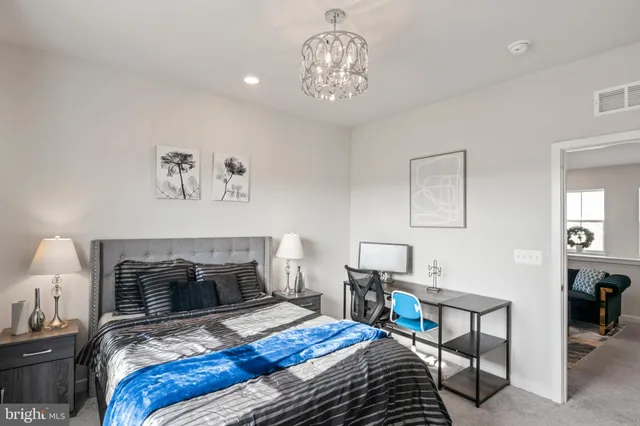 $699,900 | 225 Lehigh Drive, Winchester, VA 22602