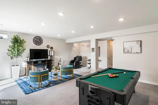 $699,900 | 225 Lehigh Drive, Winchester, VA 22602