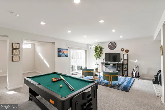 $699,900 | 225 Lehigh Drive, Winchester, VA 22602