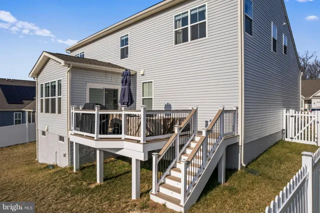 $699,900 | 225 Lehigh Drive, Winchester, VA 22602