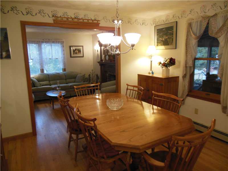190 Kings Ridge Road South Kingstown, RI 02879 - Photo 7 of 18 Dining Room.