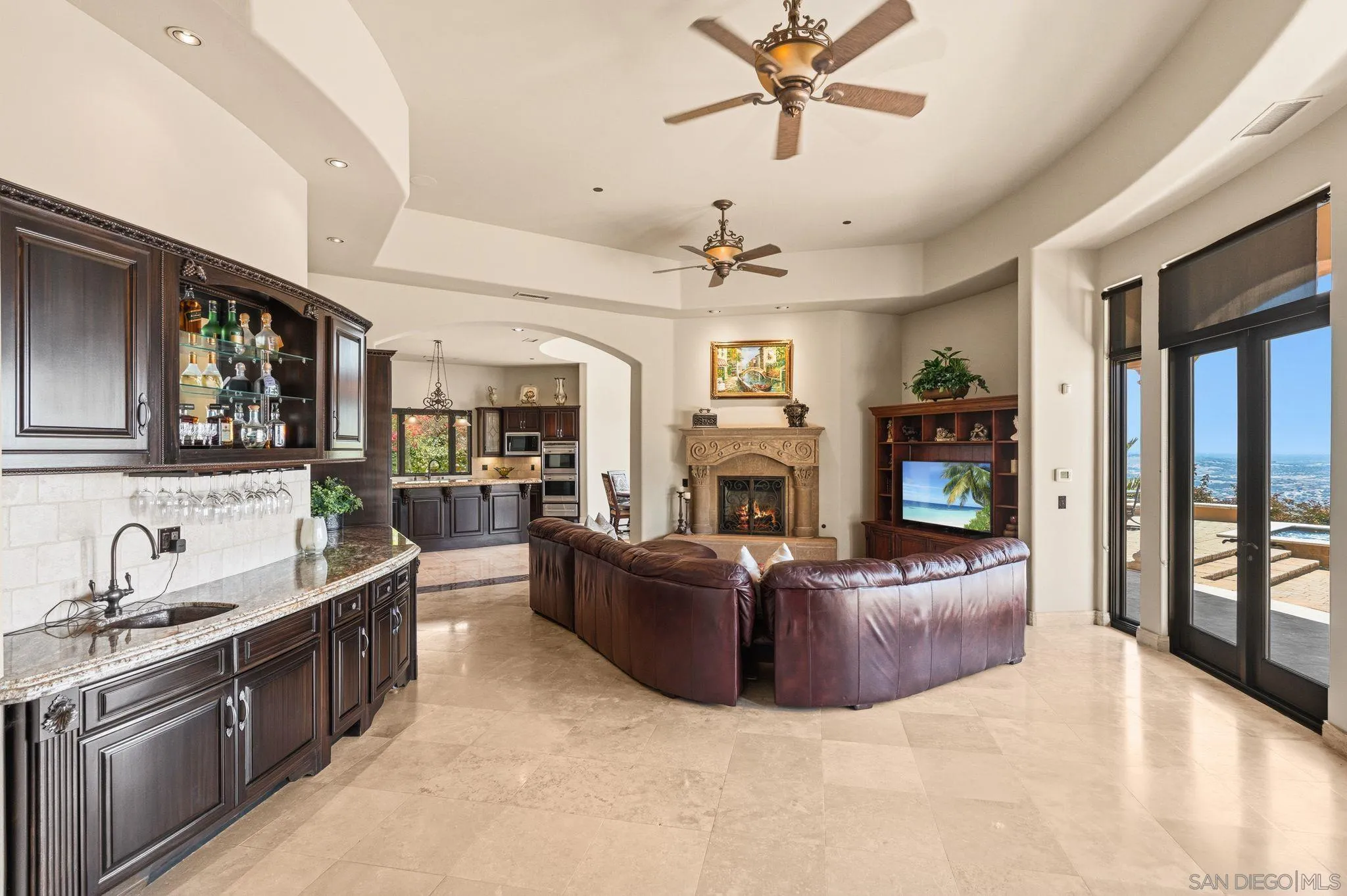 18323 Via Ambiente Rancho Santa Fe, CA 92067 - Photo 15 of 68 Gallery Image 15