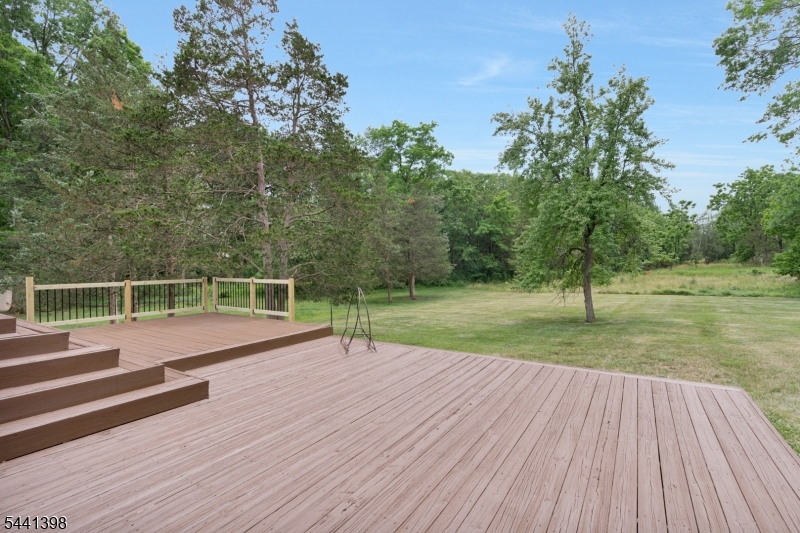 19 Renfro Road Somerset, NJ 08873 - Photo 32 of 45