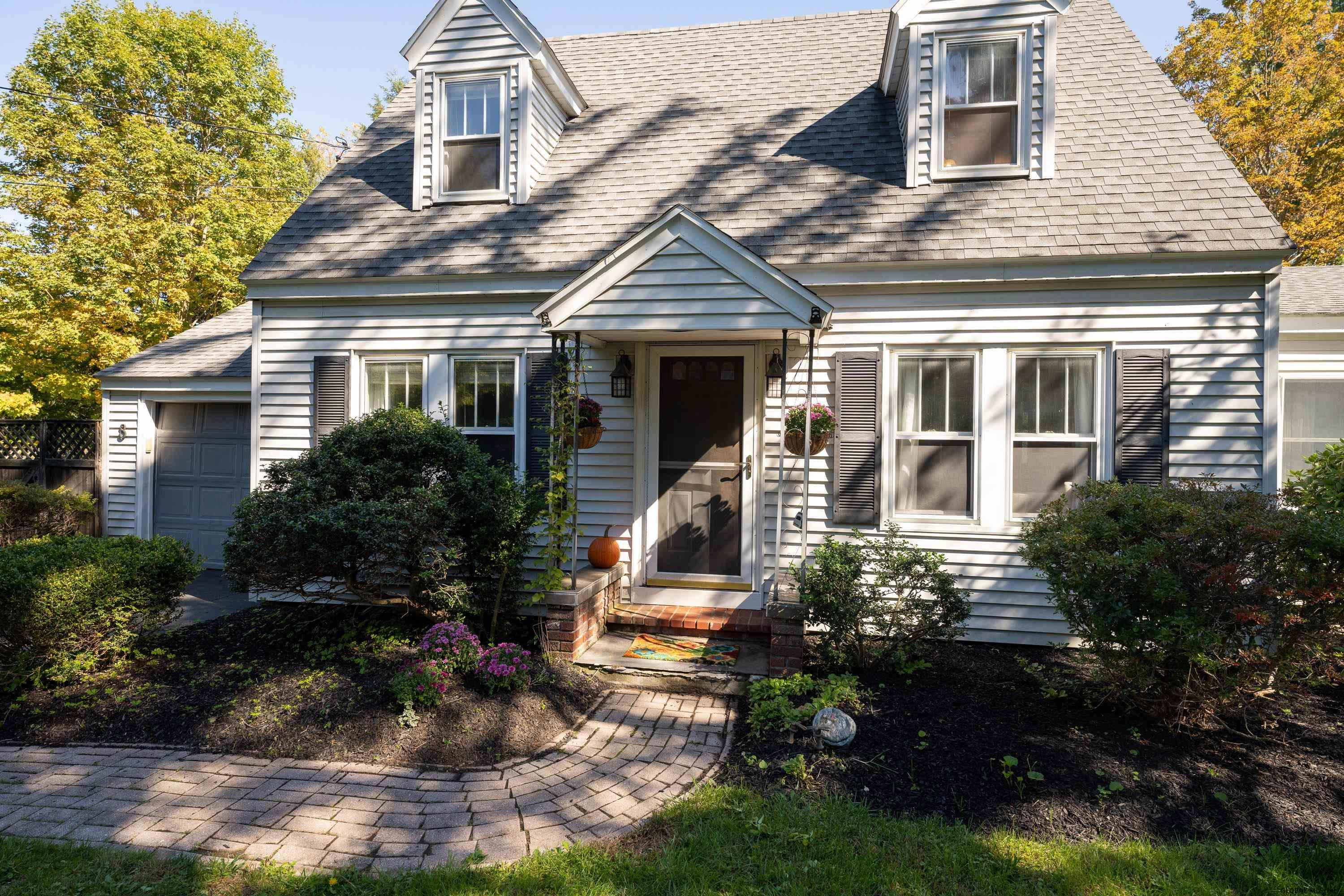 8 Weatherwax Road Poestenkill, NY 12198 - Photo 1 of 42 Photo 1