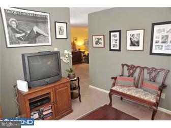 30 Hopkinson Court Wayne, PA 19087 - Photo 3 of 12