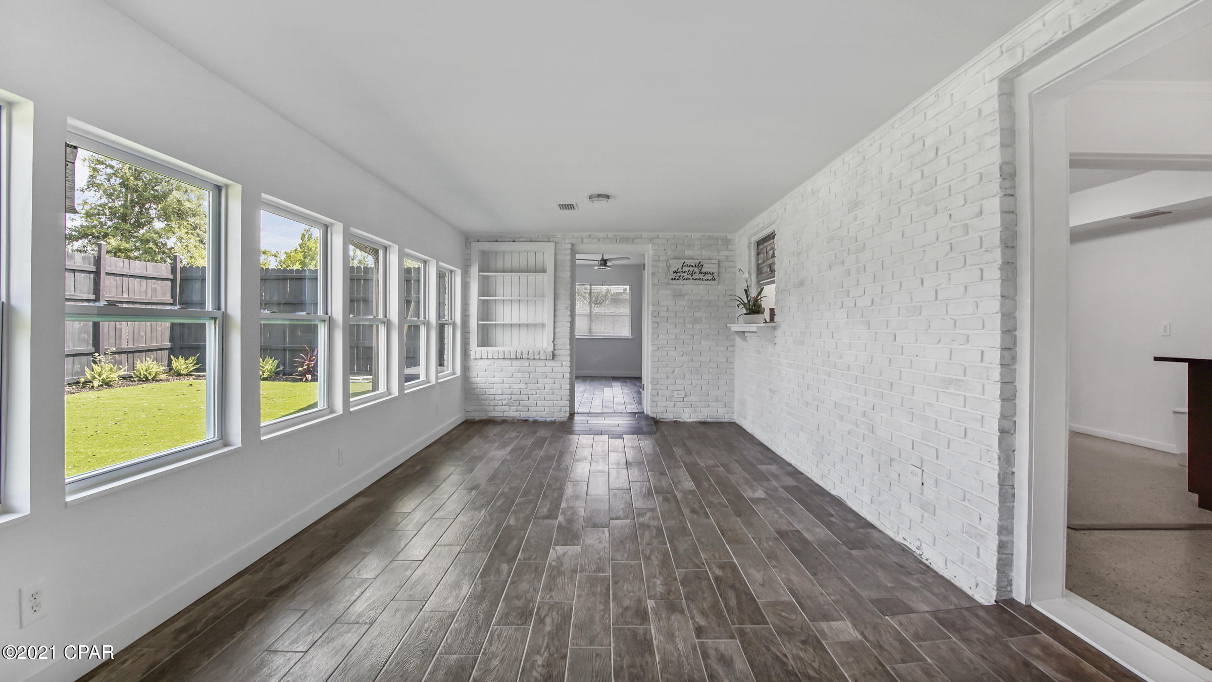 2802 Stanford Road Panama City, FL 32405 - Photo 8 of 26 Gallery Image 8