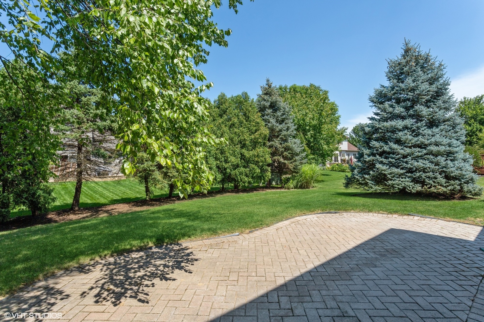 2772 Freeland Circle Naperville, IL 60564 - Photo 26 of 33 a view of a golf course