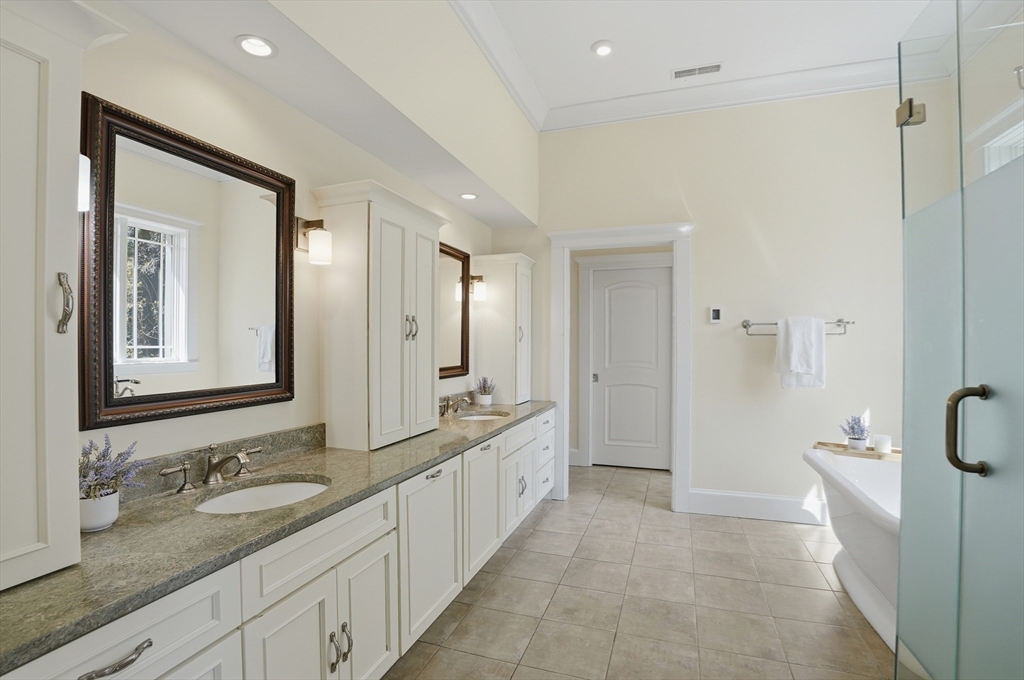 29 R Orchard Street Newbury, MA 01922 - Photo 17 of 37