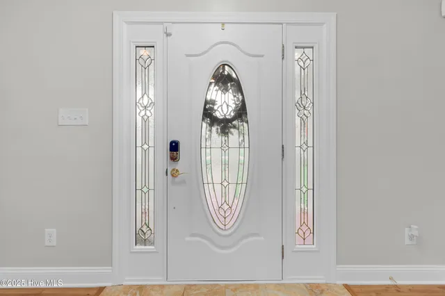 $2,500 | 1609 Lucerne Way, New Bern, NC 28560