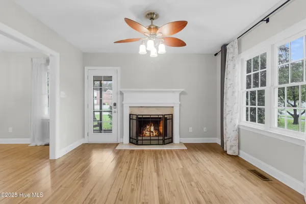 $2,500 | 1609 Lucerne Way, New Bern, NC 28560