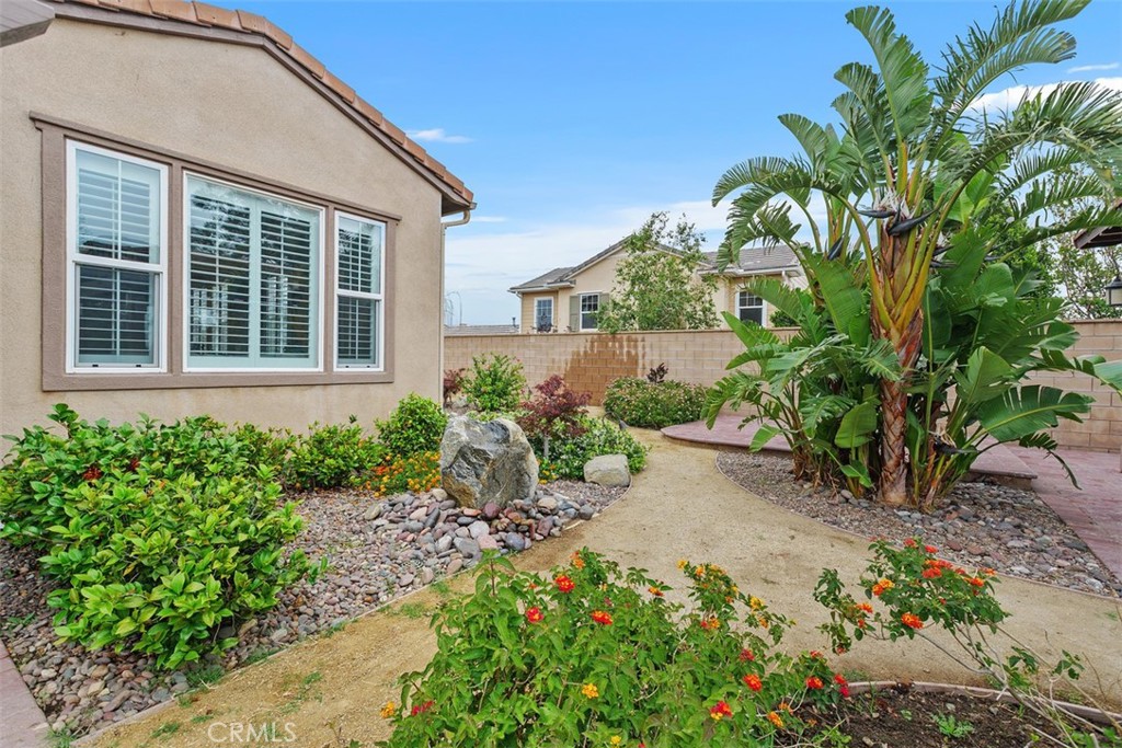 13337 Hunt Club Drive Rancho Cucamonga, CA 91739 - Photo 39 of 45 Backyard landscape