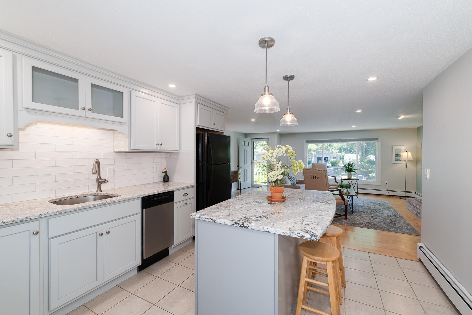 8 Carlton Road Monument Beach, MA 02532 - Photo 11 of 57 8 Carlton-29