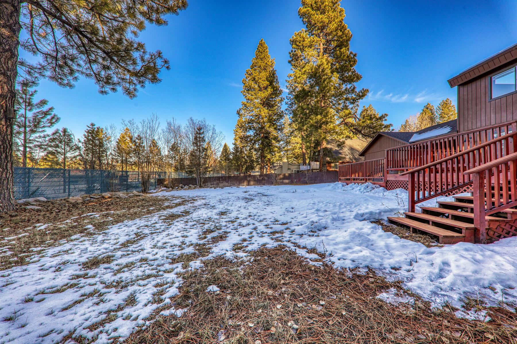 10806 Manchester Drive Truckee, CA 96161 - Photo 16 of 28 a view of outdoor space and yard