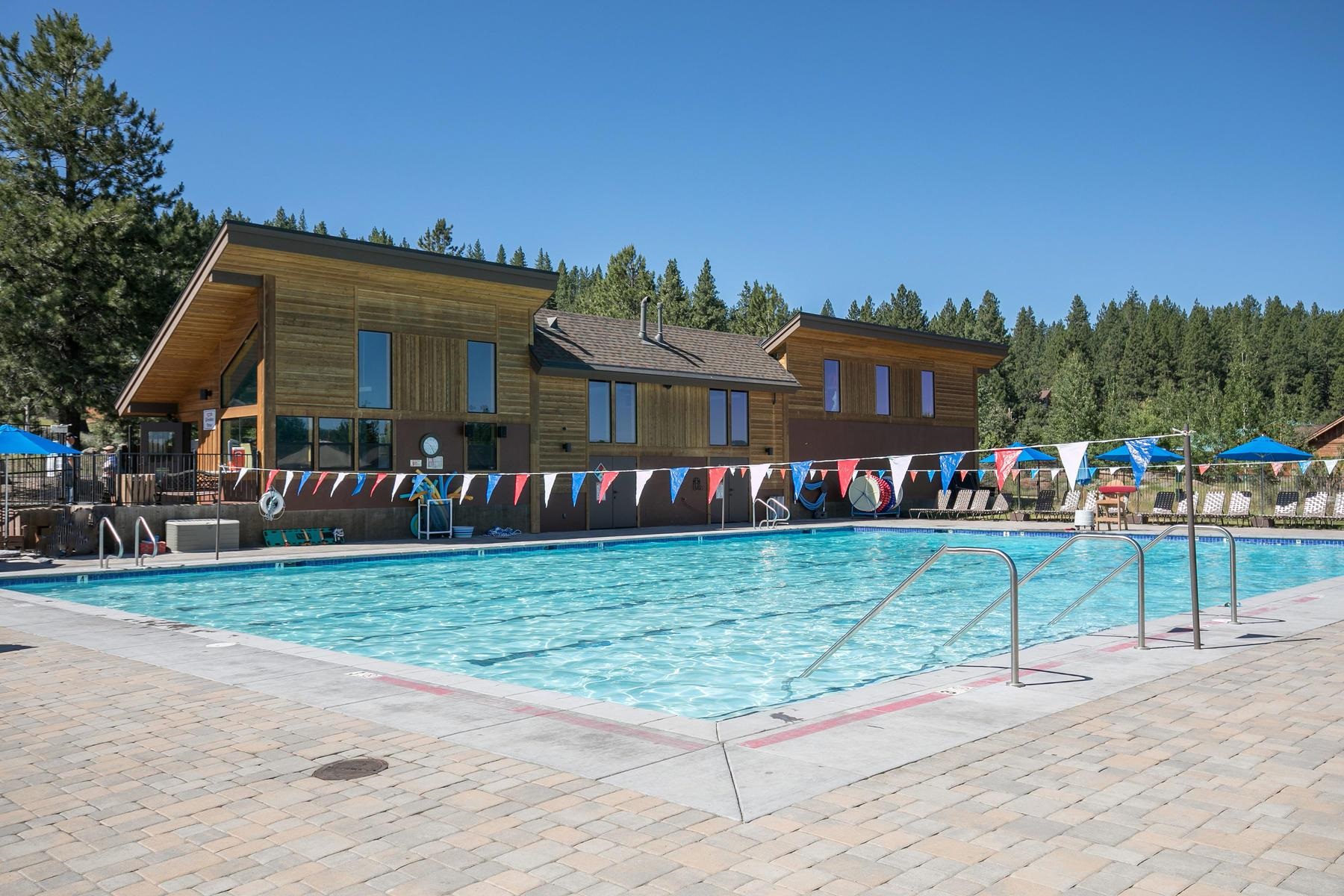 10806 Manchester Drive Truckee, CA 96161 - Photo 27 of 28 a view of a house with a yard