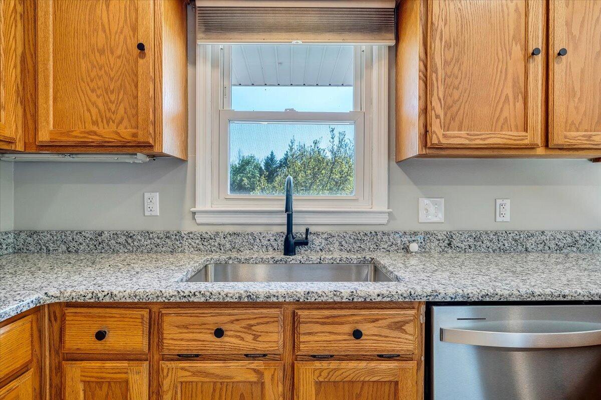 930 Farmington Road Hardy, VA 24101 - Photo 20 of 77 20-MIB07921