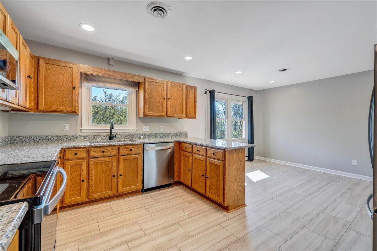 930 Farmington Road Hardy, VA 24101 - Photo 21 of 77 21-MIB07918