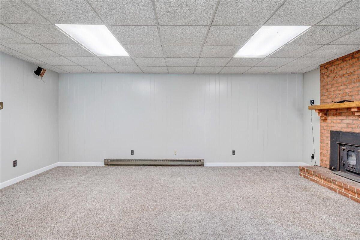 930 Farmington Road Hardy, VA 24101 - Photo 35 of 77 35-MIB07984