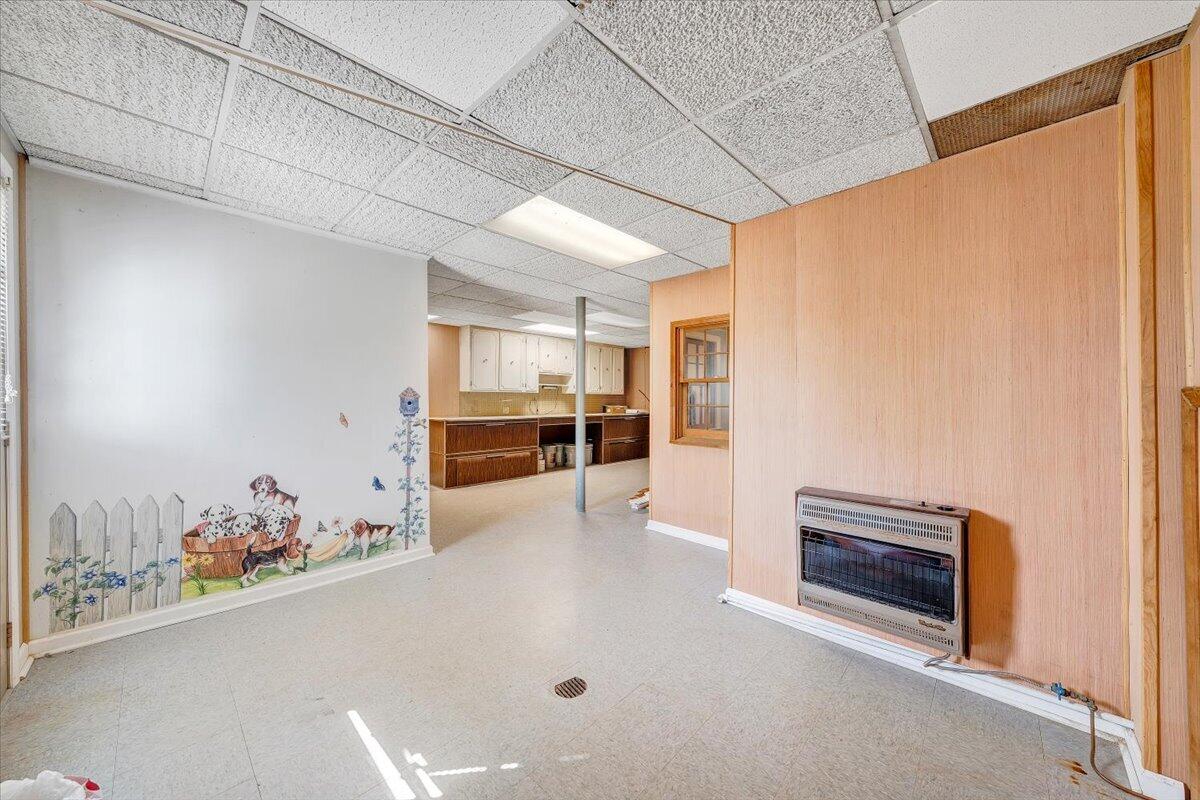 930 Farmington Road Hardy, VA 24101 - Photo 45 of 77 45-MIB08011