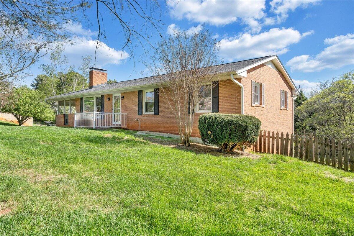 930 Farmington Road Hardy, VA 24101 - Photo 69 of 77 64-MIB08071