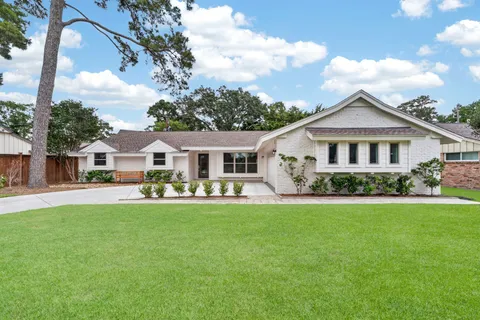 $675,000 | 1726 Maux Drive, Houston, TX 77080