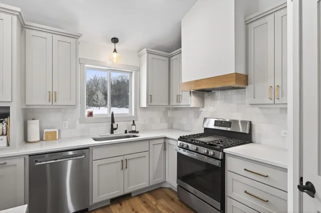 $625,000 | 27835 143rd Street Northwest, Zimmerman, MN 55398