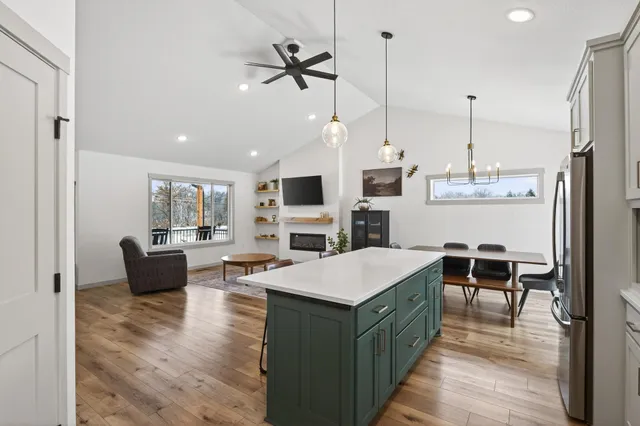 $625,000 | 27835 143rd Street Northwest, Zimmerman, MN 55398