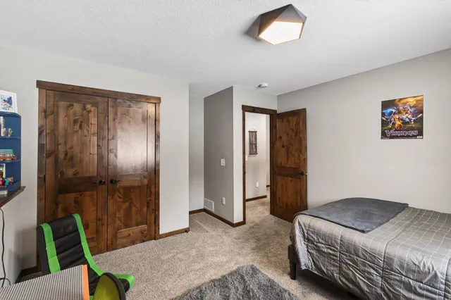 $625,000 | 27835 143rd Street Northwest, Zimmerman, MN 55398