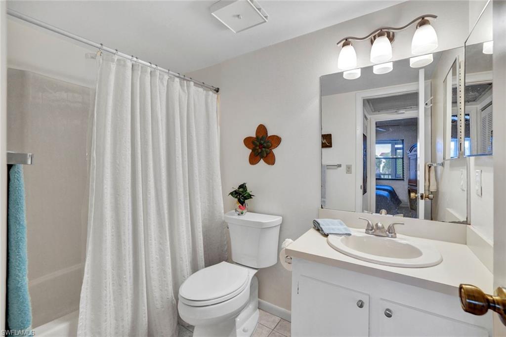 4357 27th Court Southwest, Unit 204 Naples, FL 34116 - Photo 13 of 20