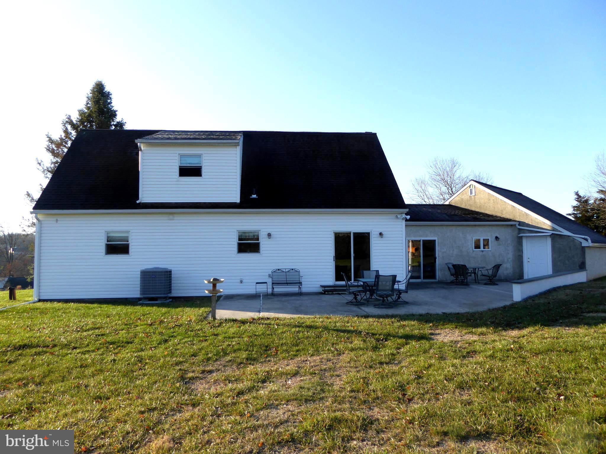 719 Mill Road Telford, PA 18969 - Photo 26 of 27 Rear
