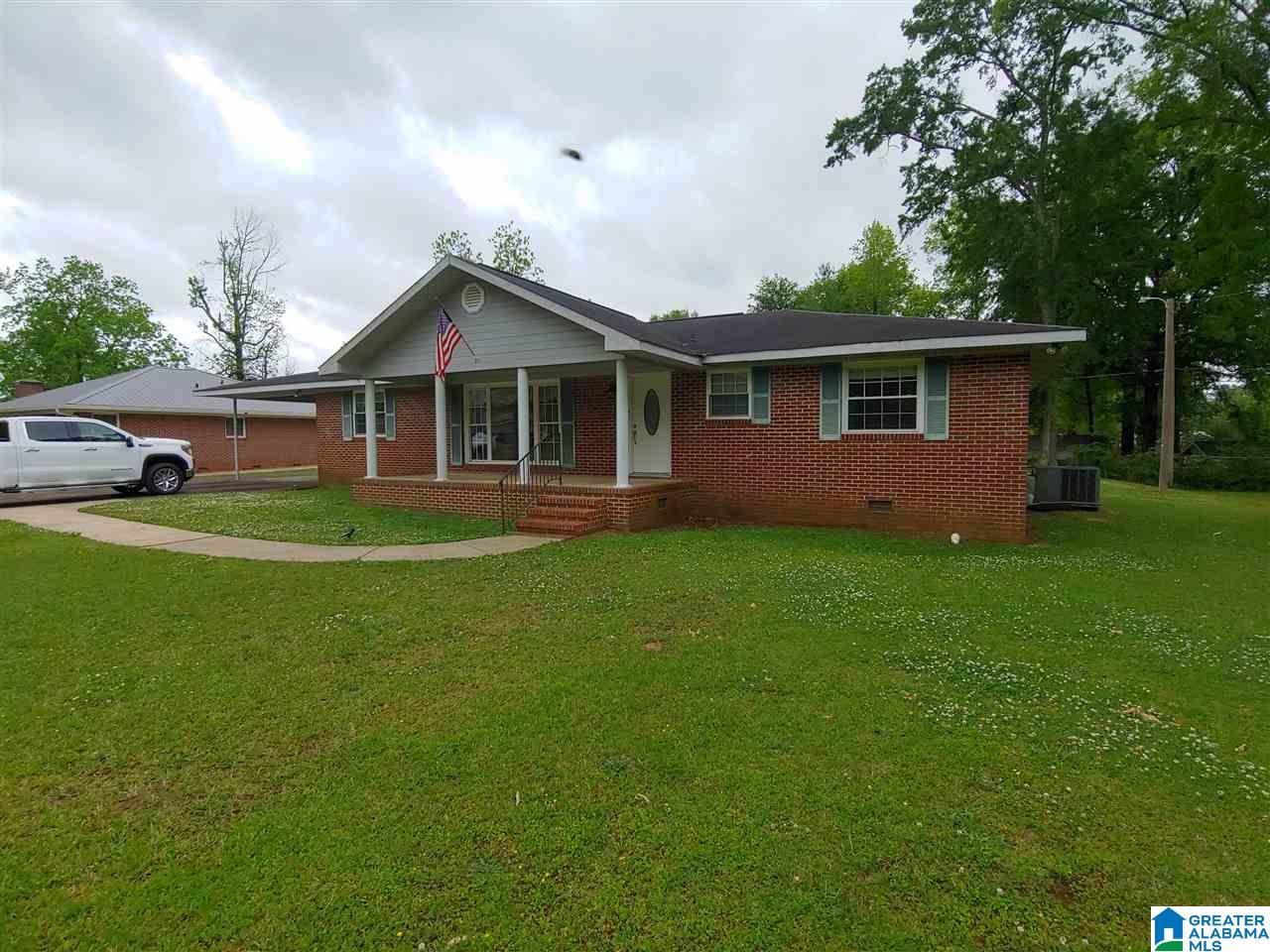 605 Country Club Road Sylacauga, AL 35150 - Photo 1 of 14