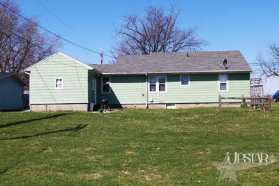 513 North Broadway Street Butler, IN 46721 - Photo 4 of 16
