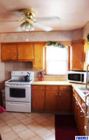 513 North Broadway Street Butler, IN 46721 - Photo 7 of 16