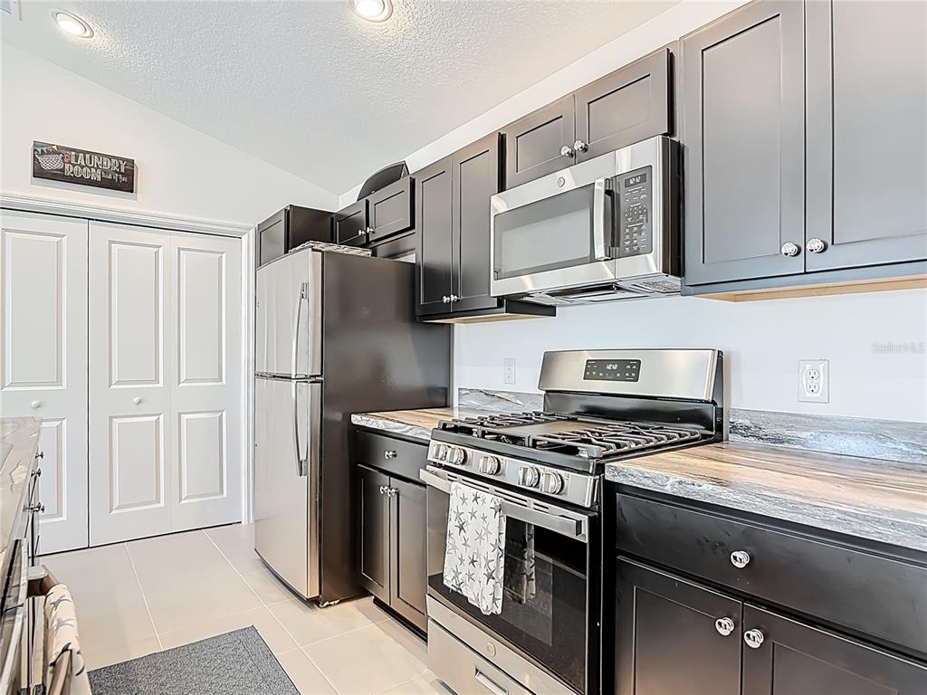 3552 Grouby Road The Villages, FL 32163 - Photo 14 of 54