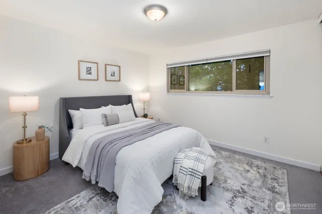 $395,000 | 2703 Boylston Avenue East, Unit 302, Seattle, WA 98102