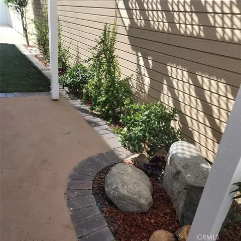 $500,000 | 14515 Woodland Drive, Unit 10, Fontana, CA 92337