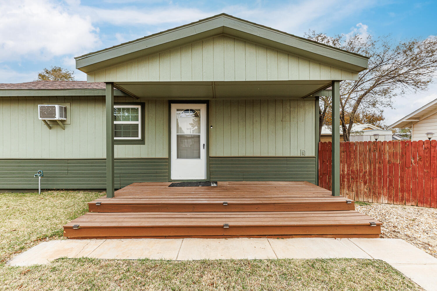 211 Chestnut Street Idalou, TX 79329 - Photo 6 of 31 211 Chestnut-25