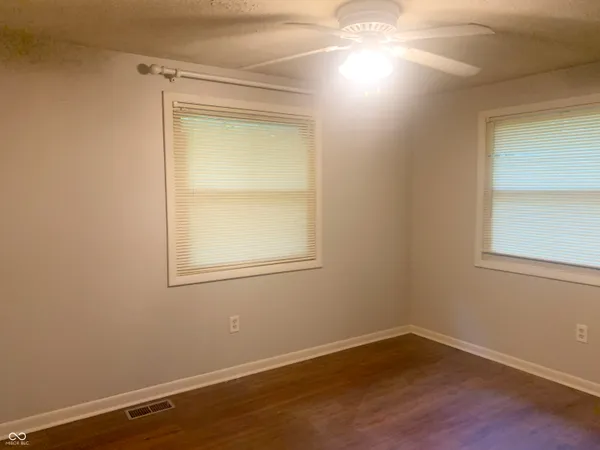 $194,900 | 9416 Rocky Fork N Drive, Brazil, IN 47834