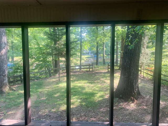 $194,900 | 9416 Rocky Fork N Drive, Brazil, IN 47834