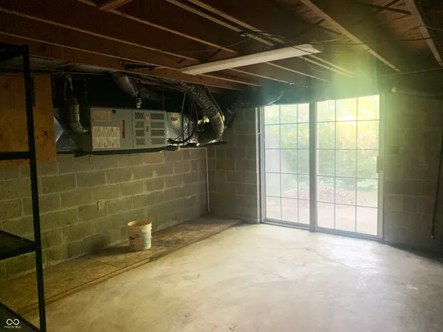 $194,900 | 9416 Rocky Fork N Drive, Brazil, IN 47834